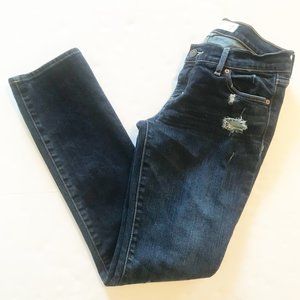 ABERCROMBIE & FITCH Perfect Stretch Straight Leg Distressed Jeans Womens 2 Short